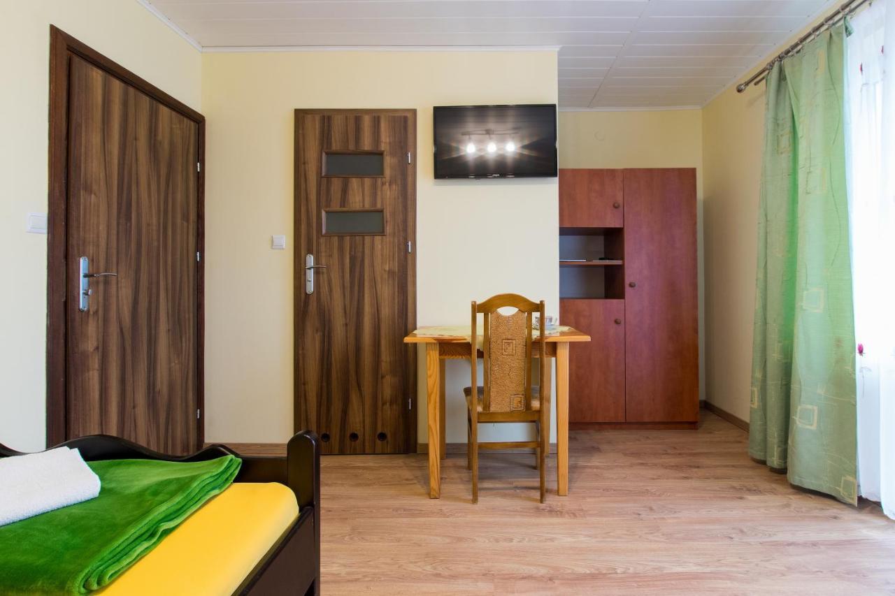 Dworek Julia - Klimatyzowane Komfortowe Pokoje Nad Solina - Bieszczady Polanczyk Exterior photo